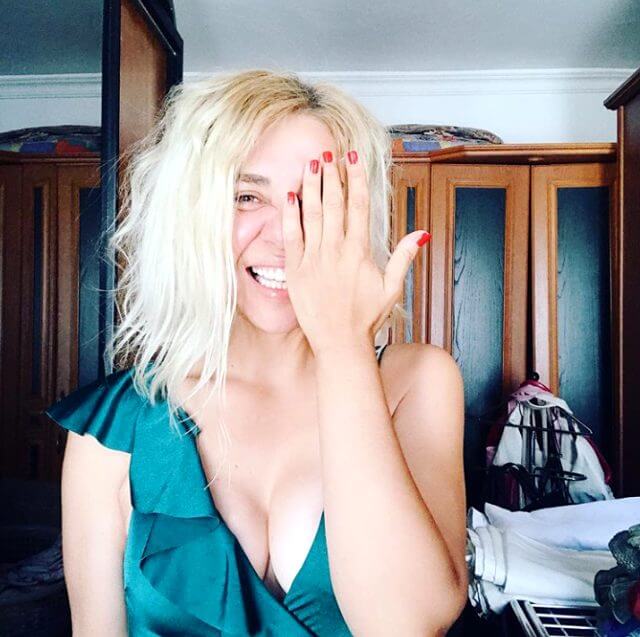 Yeşim Ceren Bozoğlu Yeni Hali İle Şaşırttı!