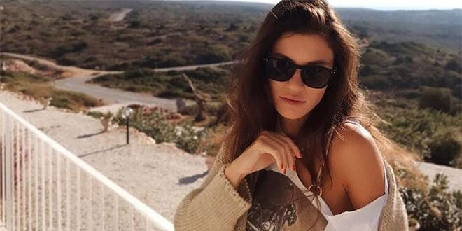 Arka Sokaklar'ın Zeliş'in den Olay Pozlar!