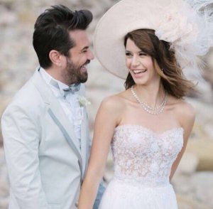 beren saat kenan doğulu