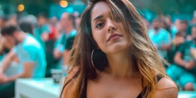 Elanur'un Klibindeki Şaşırtan Detay!