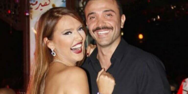 Okan Kurt Ve Demet Akalın’ın Aşk Dolu Paylaşımı..