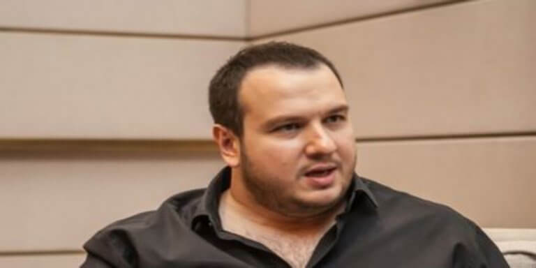 Şahan Gökbakar İbrahim Tatlıses’in Şarkısını Söyledi..