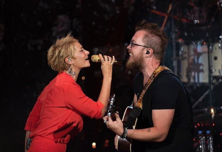 Ünlü Şarkıcı Sıla Gençoğlu Kimle Yollarını Ayırdı?