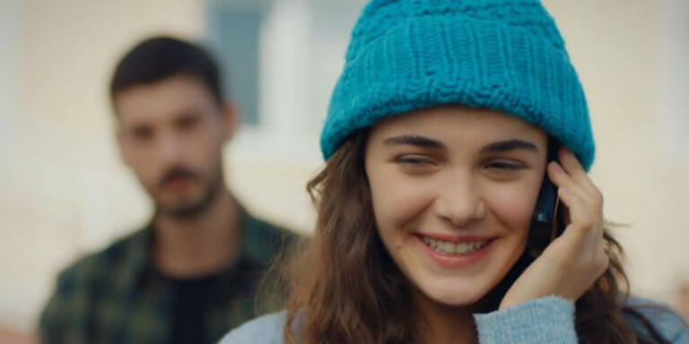 Aşk Ağlatır 8. Bölüm İlk Sahne Yayında! Yusuf Rüzgar’ın Ada’ya İlgisinden Rahatsız Oluyor!