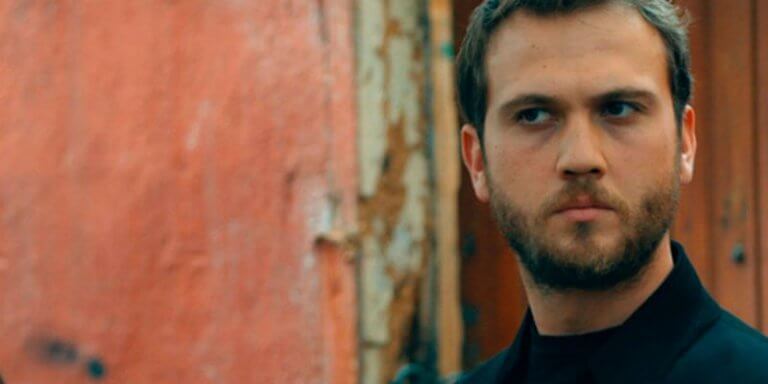 Çukur 3. Sezon 4. Bölüm 1. Fragmanı Yayında! Yamaç’ı Sapasağlam Gören Akın Şok Oluyor!