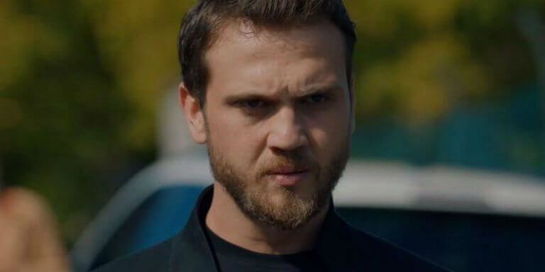 Çukur 3. Sezon 6. Bölüm 1. Fragmanı Yayında! Yamaç Akın’ın Uyuşturucu Ürettiğini Öğreniyor!