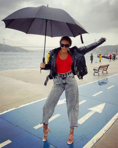 eda-taspınar-kıyafeti