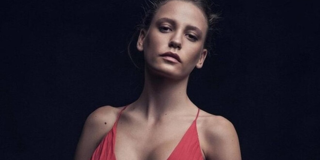 Serenay Sarıkaya'nın Projesi Neden İptal Oldu?