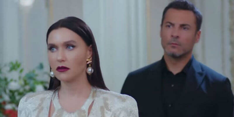 Şahika Ortalığı Fena Karıştırıyor