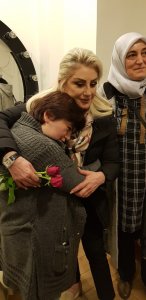 Muazzez Ersoy Sıdıkanın hayalini gerçekleştirdi