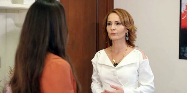 Afili Aşk 22. Bölüm 1. Fragmanı Yayında! Yelda İle Ceyda Bir Olup Ayşe’yi Tehdit Ediyor!