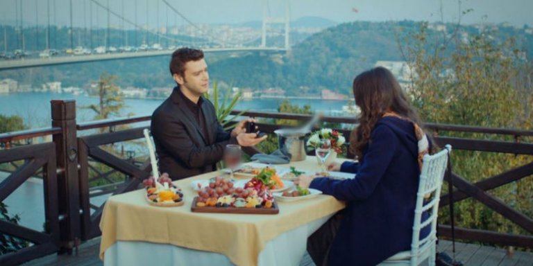 Aşk Ağlatır 12. Bölüm 2. Fragmanı Yayında! Ada Rüzgar’ın Evlenme Teklifine Ne Cevap Verecek?