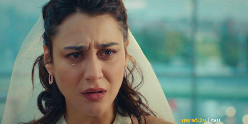 Hasan Akça'yı Terk Ediyor!