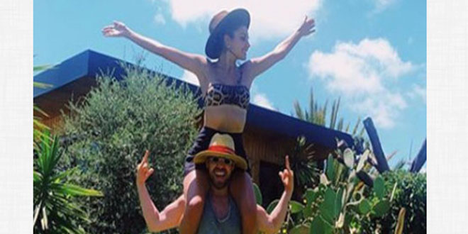 Murat Dalkılıç'tan Hande'ye Romantik Mesaj!