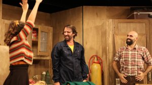 Cihangir Atölye Sahnesinde Beklenen Tiyatro "Ödenmeyecek! Ödemiyoruz!"