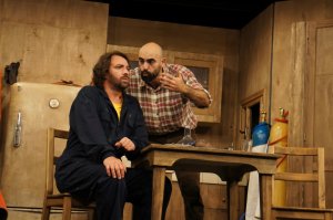 Cihangir Atölye Sahnesinde Beklenen Tiyatro "Ödenmeyecek! Ödemiyoruz!"