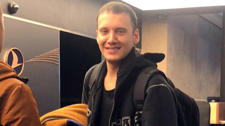 Edis'den Askerlik Sürprizi!