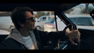 Ersay Üner'den Hayal Gücünü Zorlayan Klip!