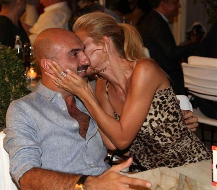 Burcu Esmersoy Eski Eşiyle Mi Konuştu?