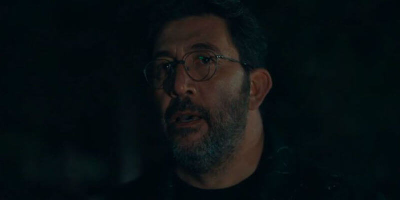 Cemal Cahide'nin Yaşadığını Anlıyor