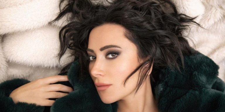 Tuğba Ünal Kimdir?