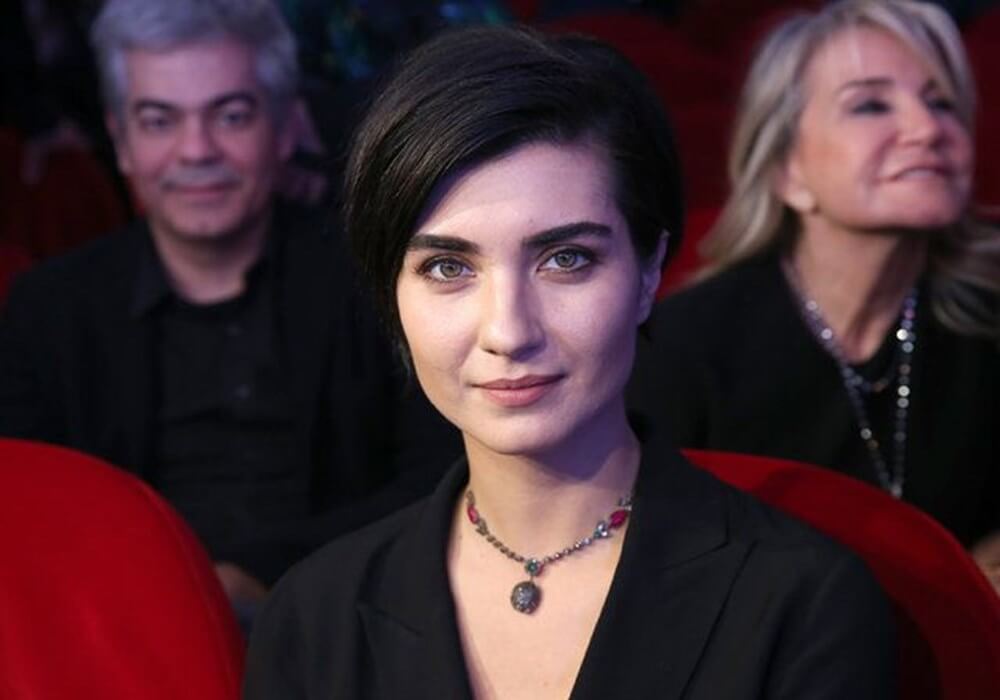 Tuba Büyüküstün'ün Yeni Projesi Belli Oldu!