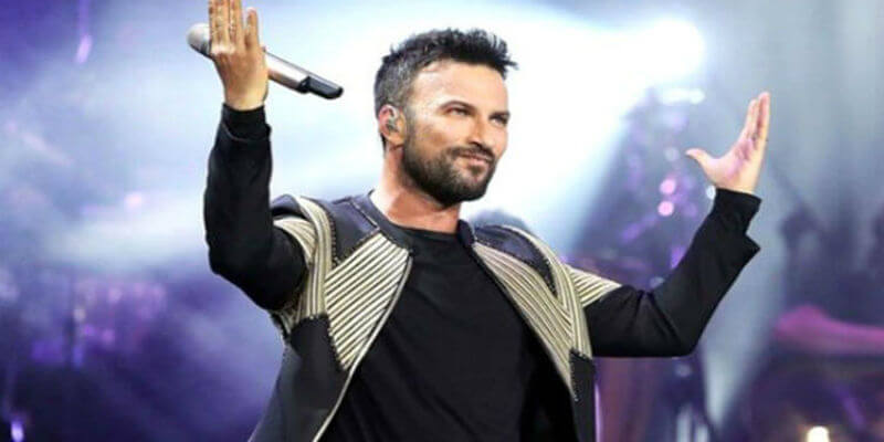 Megastar Tarkan,10 Yıl Sonra 6 Kardeşiyle Biraraya Geldi..