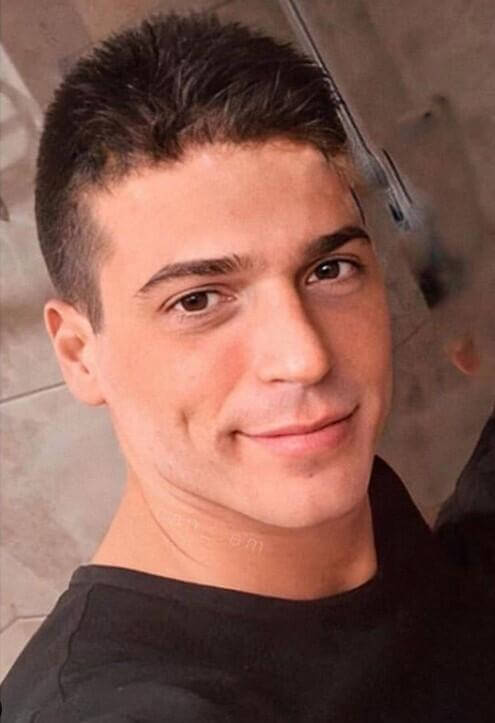 Can Yaman'ın Askerlik İmajı!