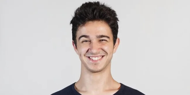 Gürberk Polat Kimdir?