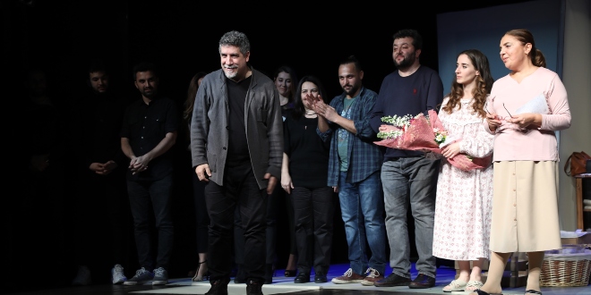 İBB Şehir Tiyatroları'nın Oyunu 