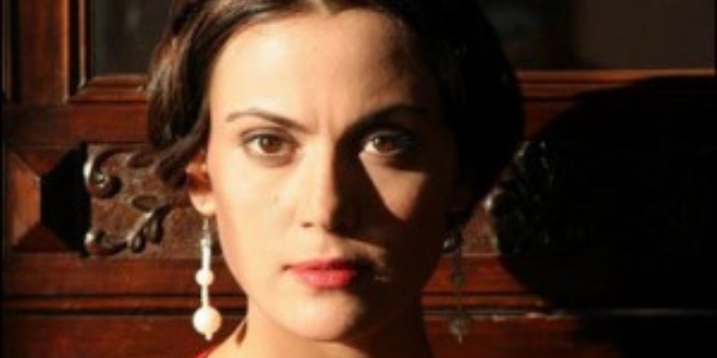 Tuğçe Ersoy Kimdir?