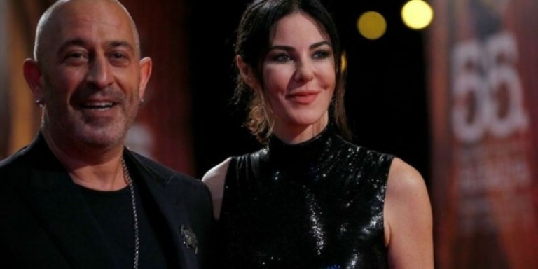 Defne Samyeli, Eski Sevgilisi Cem Yılmaz’ın Fotoğraflarını Sildi..