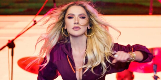 Hadise: Ben Kendimi Beğeniyorsam Konu Kapanmıştır!