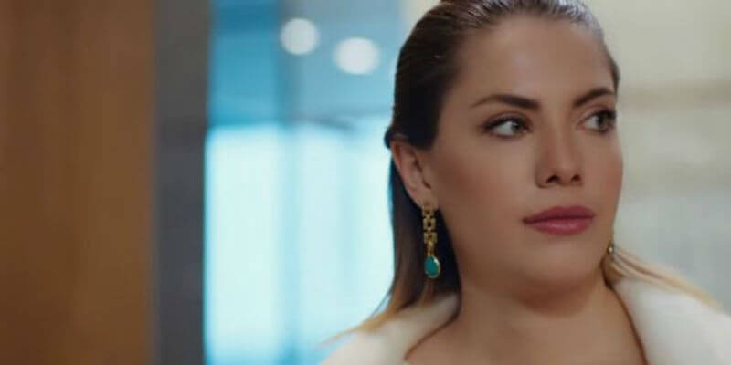 Yıldız'ın Nadir'in Evlenme Teklifine Cevabı Gecikmiyor