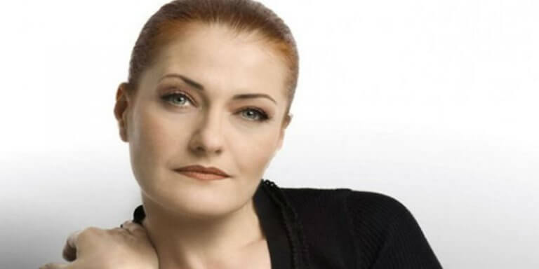 Candan Erçetin, 25 Yıllık Aşkıyla İlk Kez Görüntülendi..