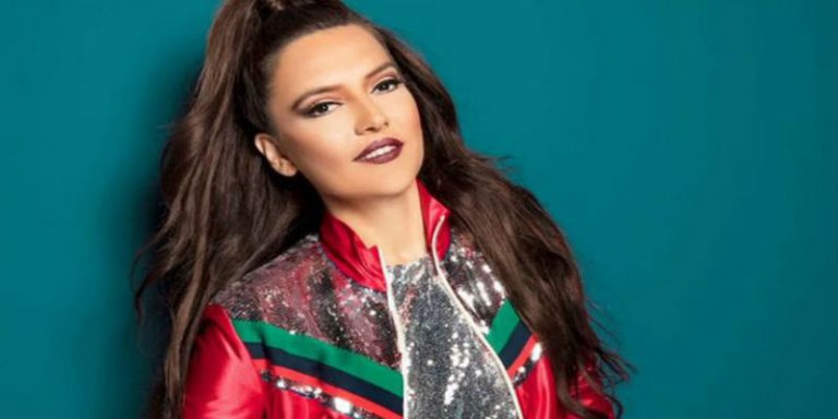 Demet Akalın’ın Acı Günü..Teyzesini Kaybetti!..