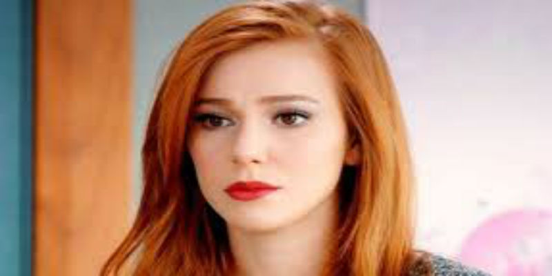 Elçin Sangu 