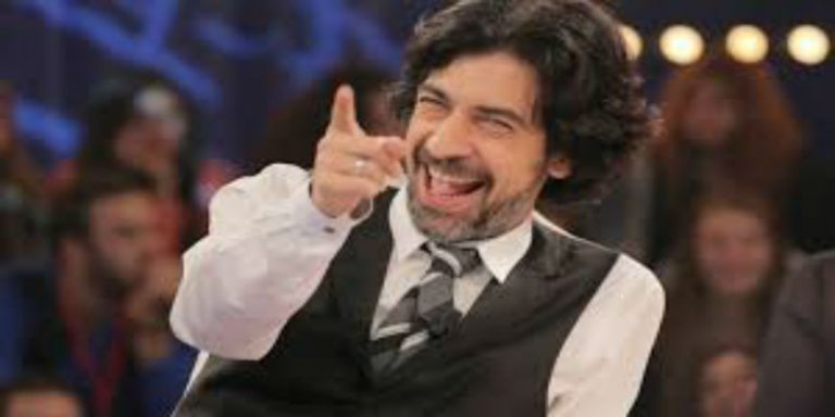 Okan Bayülgen Soruşturma Kapsamında İfade Verdi.