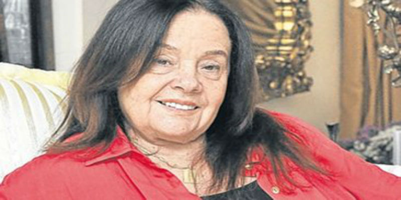 Yoğun Bakımdaki Muhterem Nur'dan Kötü Haber Var..