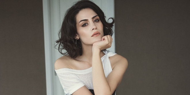 Belçim Bilgin'den Evlilik Açıklaması