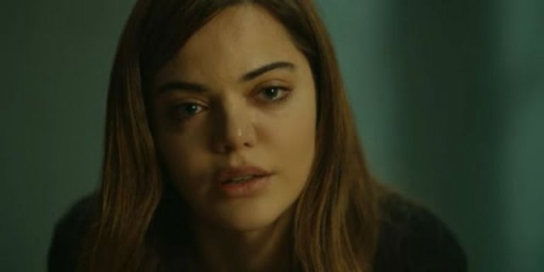 Bir Zamanlar Çukurova 60. Bölüm Ön İzleme Yayında! Züleyha Sabır Taşı Masalını Anlatıyor!