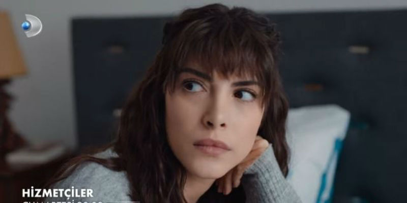 Tüm Gözler Ela'nın Üzerine Çevriliyor