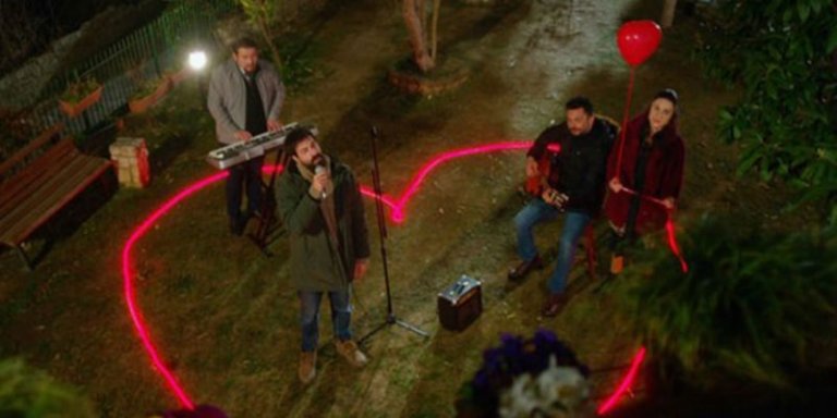 Kuzey Yıldızı İlk Aşk 25. Bölüm 2. Fragmanı Yayında! Kuzey Yıldız’a Serenat Yapıyor!