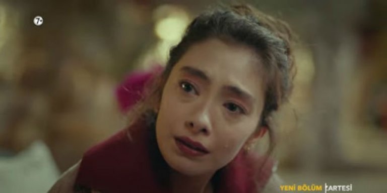 Sefirin Kızı 15. Bölüm 1. Fragmanı Yayında! Nare Menekşe’nin Hamile Olduğunu Öğrenince Yıkılıyor!