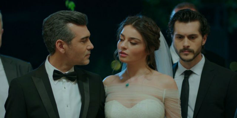 Firuze Ayaz'la Aynı Yerden Vurulduğunu Anlıyor