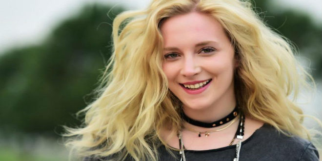 Hayal Köseoğlu'ndan Karantina Dansı!..