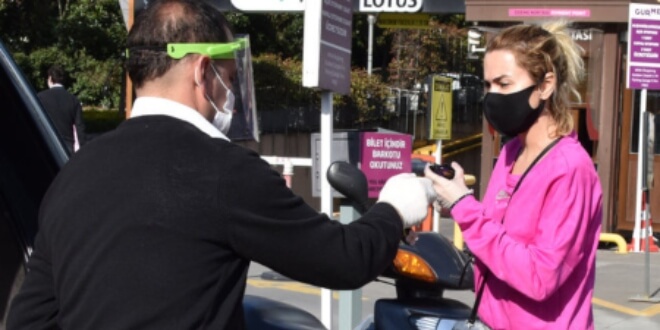 Ece Erken'e Gönderme!