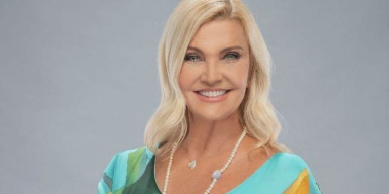 Derya Baykal’la Gülümse Hafta İçi Her Gün Canlı Yayınla Ekranda!