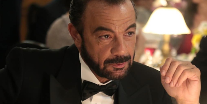 Kerem Alışık'ın Aşkını Köpeği Ele Verdi!