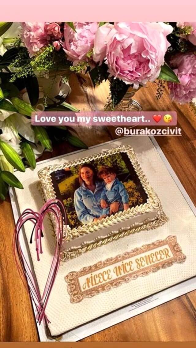 İşte Burak Özçivit'in Paylaşımı